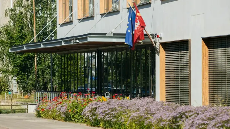 Vilniaus mokyklose keičiasi tvarka: popierinius žurnalus keičia planšetės