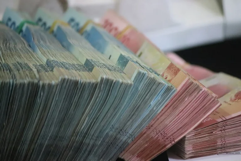 Gavote didelę sumą? Pirmiausia atskirkite šiuos pinigus: ką svarbu žinoti