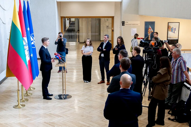 Šildymo sezonui – daugiau biokuro, šeimų planai vėliau